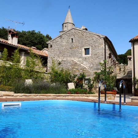 Holiday Homes Poli Svetega Antona Gračišće Zimmer foto